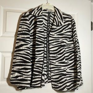 Chico’s size 3 fun blazer